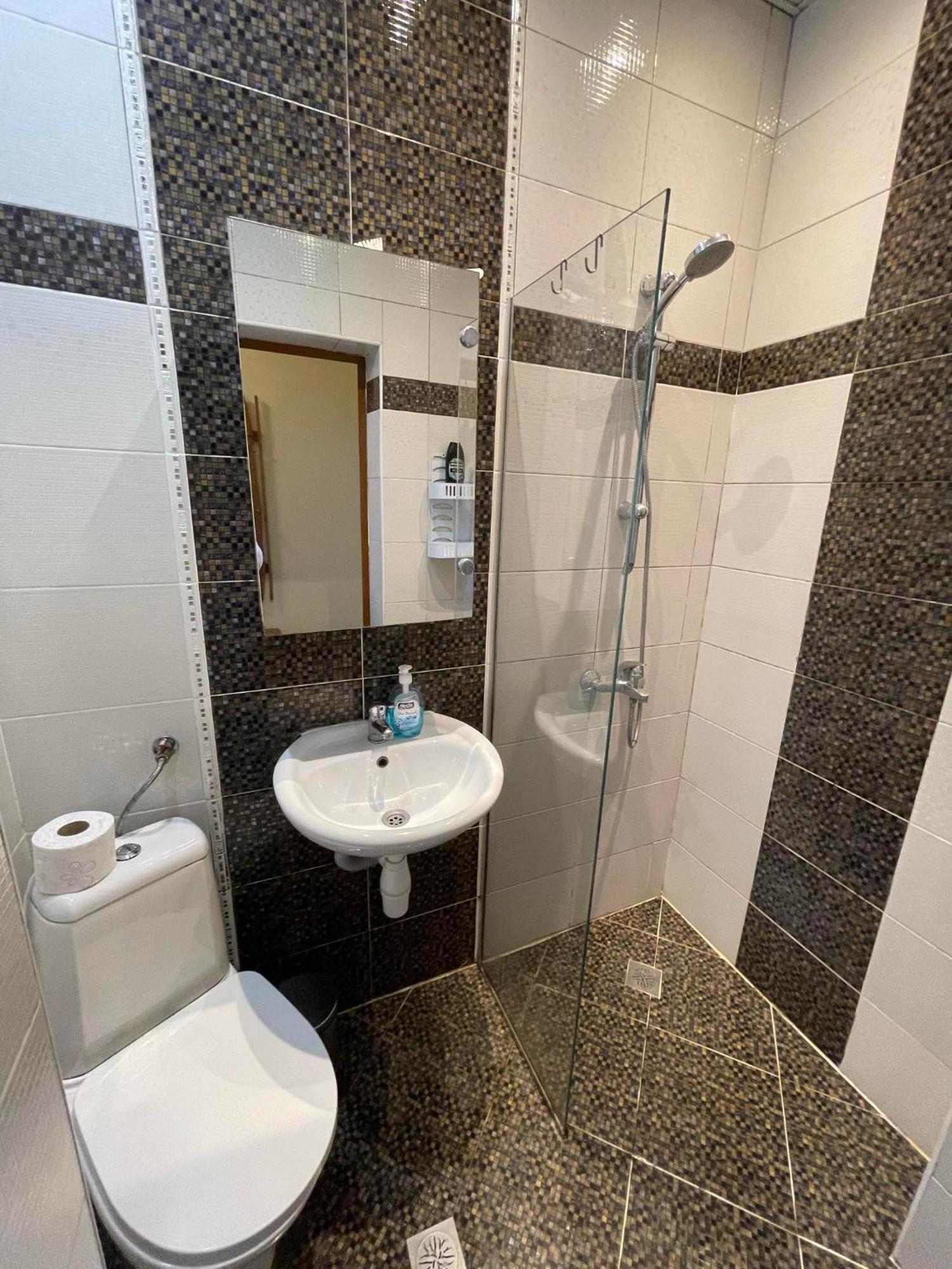 Sunny Cozy Flat In The Centre, Close To Beach, 4 Rooms, 105Sqm Варна Экстерьер фото