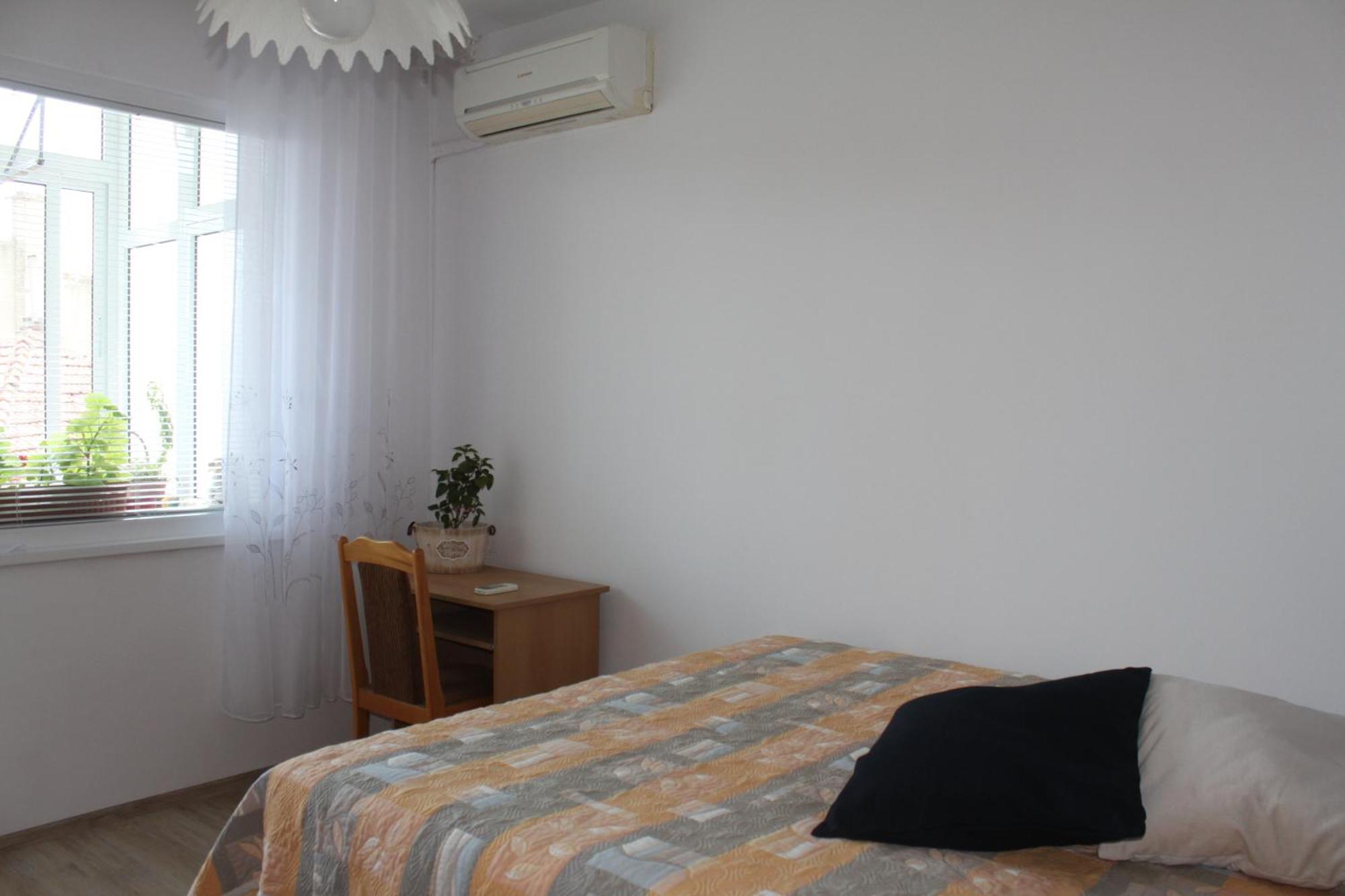 Sunny Cozy Flat In The Centre, Close To Beach, 4 Rooms, 105Sqm Варна Экстерьер фото